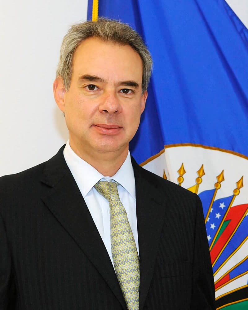 Rodrigo Escobar Gil — Comisionado CIDH, OEA